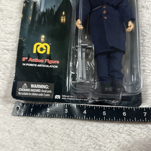 hammer Van Hesling horror, 8 inch action figure 14 points articulation, new - Picture 9 of 9